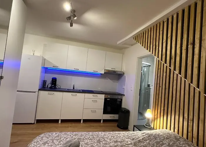 Apartment Amazing Hyper Central Flat- *